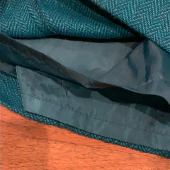 Like New! Houndstooth / Chevron Skirt - Picture 5 of 5